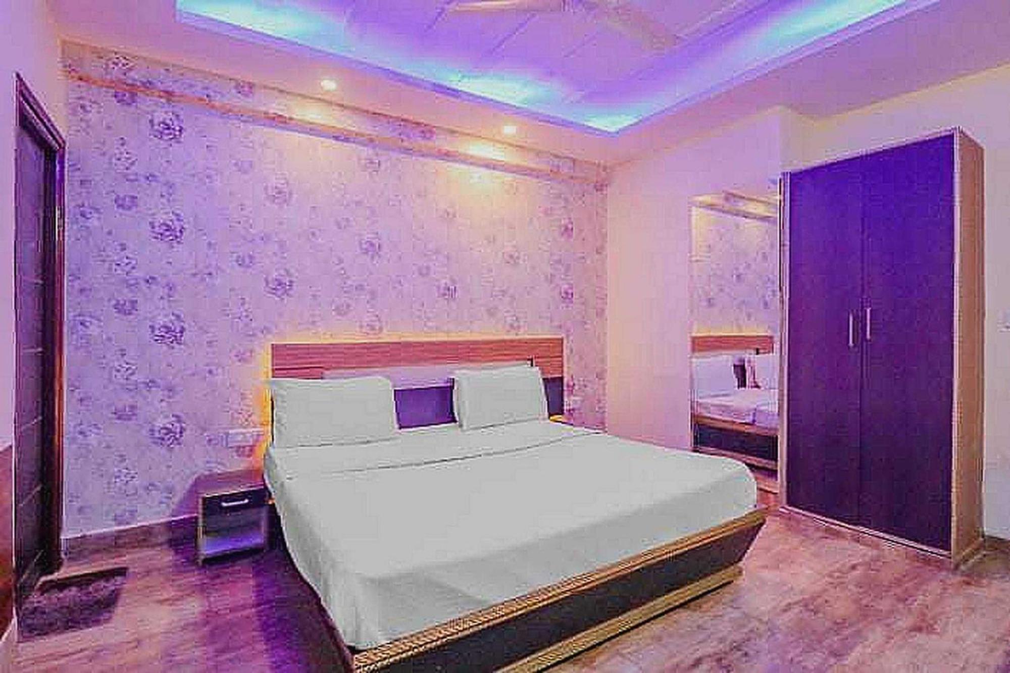 Super Hotel O Vivaan Residency Rohtak Extérieur photo