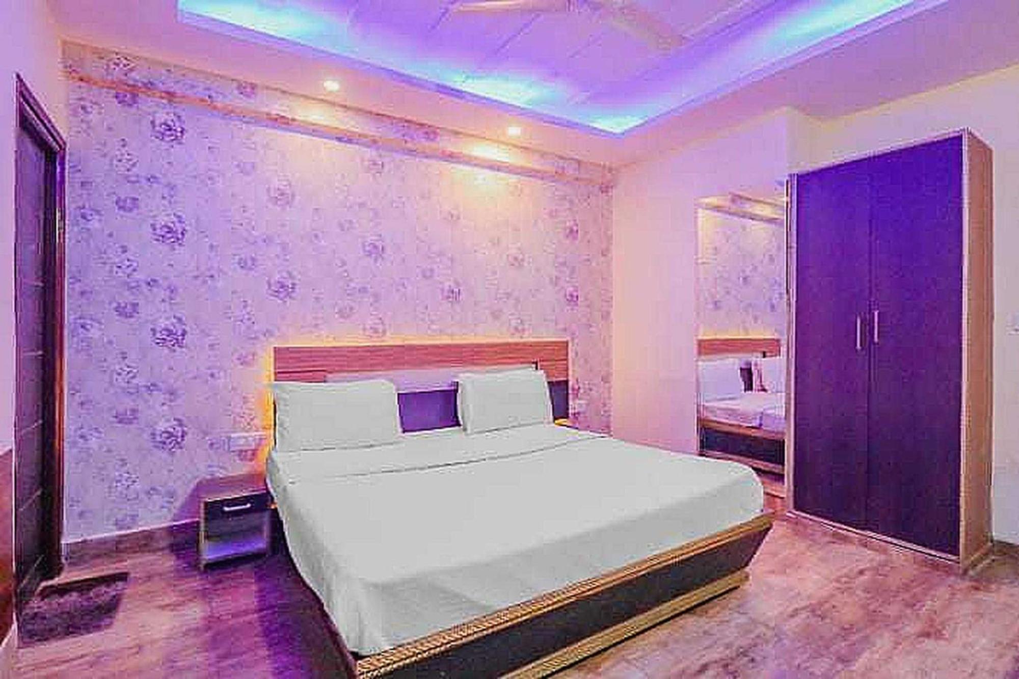 Super Hotel O Vivaan Residency Rohtak Extérieur photo