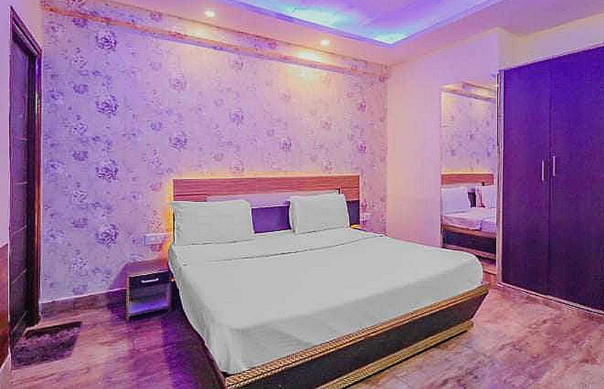 Super Hotel O Vivaan Residency Rohtak Extérieur photo